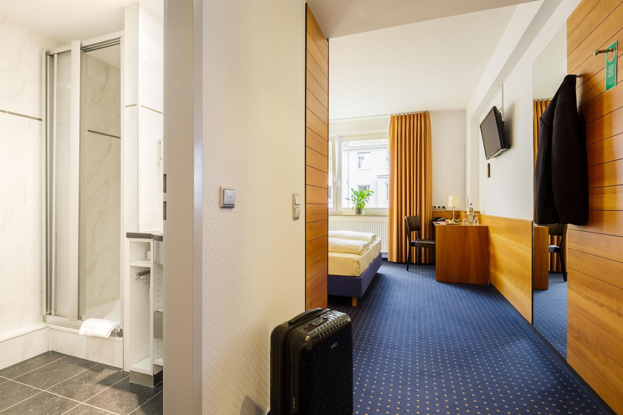 Messehotel Koeln-Deutz Kültér fotó