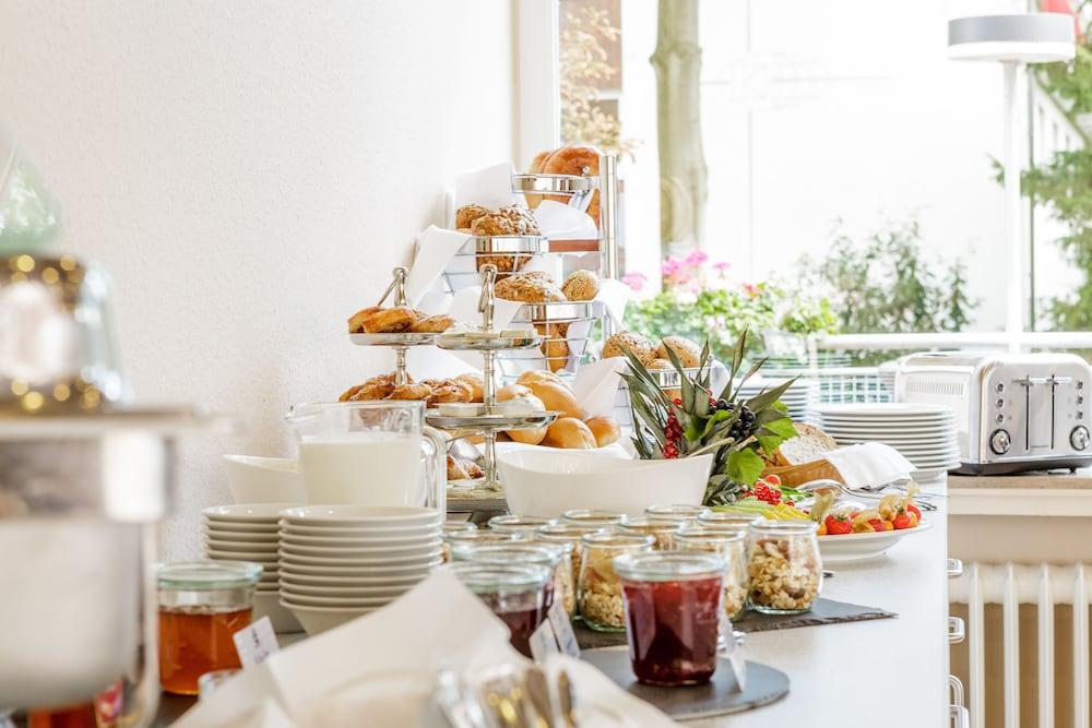 Messehotel Koeln-Deutz Kültér fotó