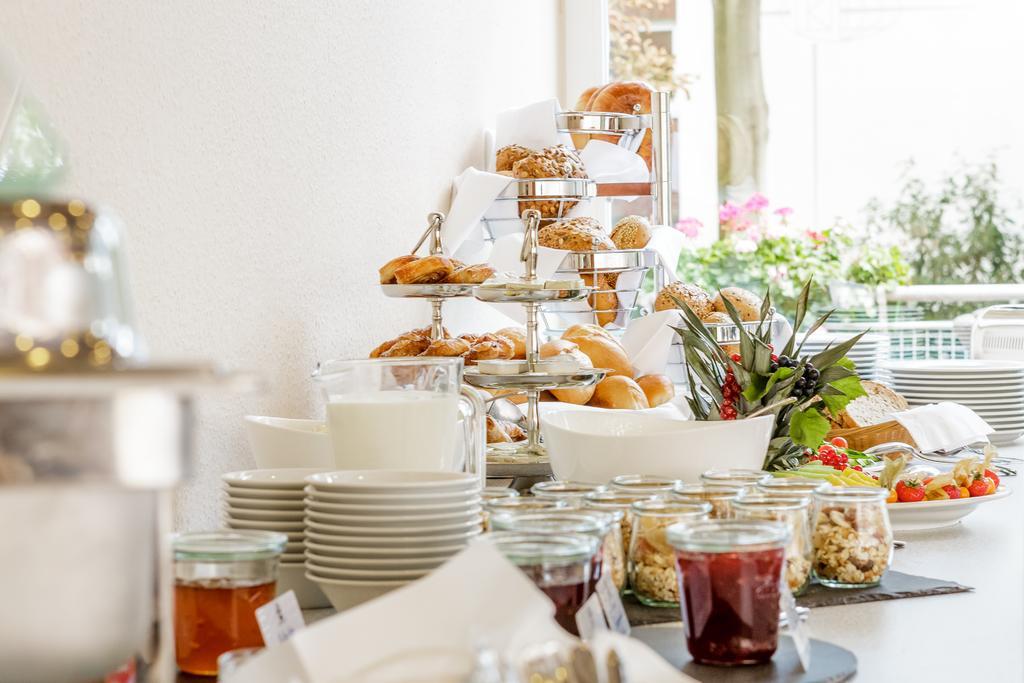 Messehotel Koeln-Deutz Kültér fotó