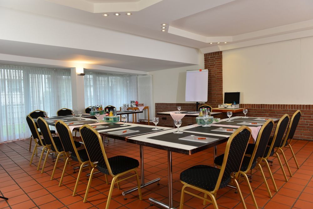 Messehotel Koeln-Deutz Kültér fotó